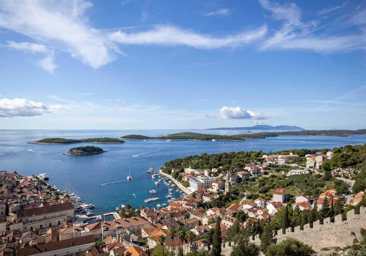 Private tours Hvar - port of Hvar
