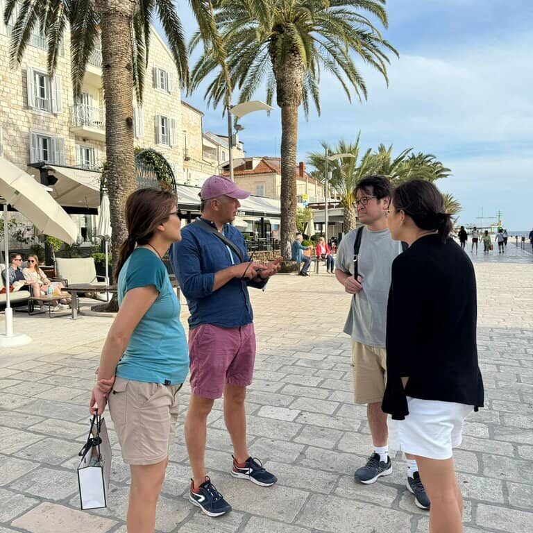 walking tour of hvar